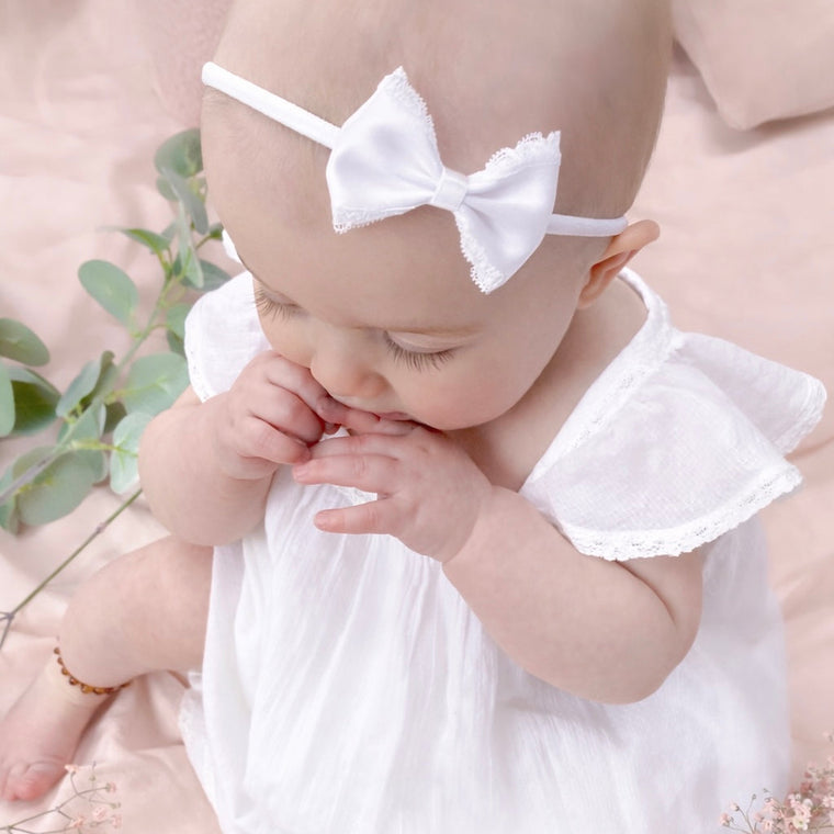 Fleur Frill Satin Baby Bow Headband / White