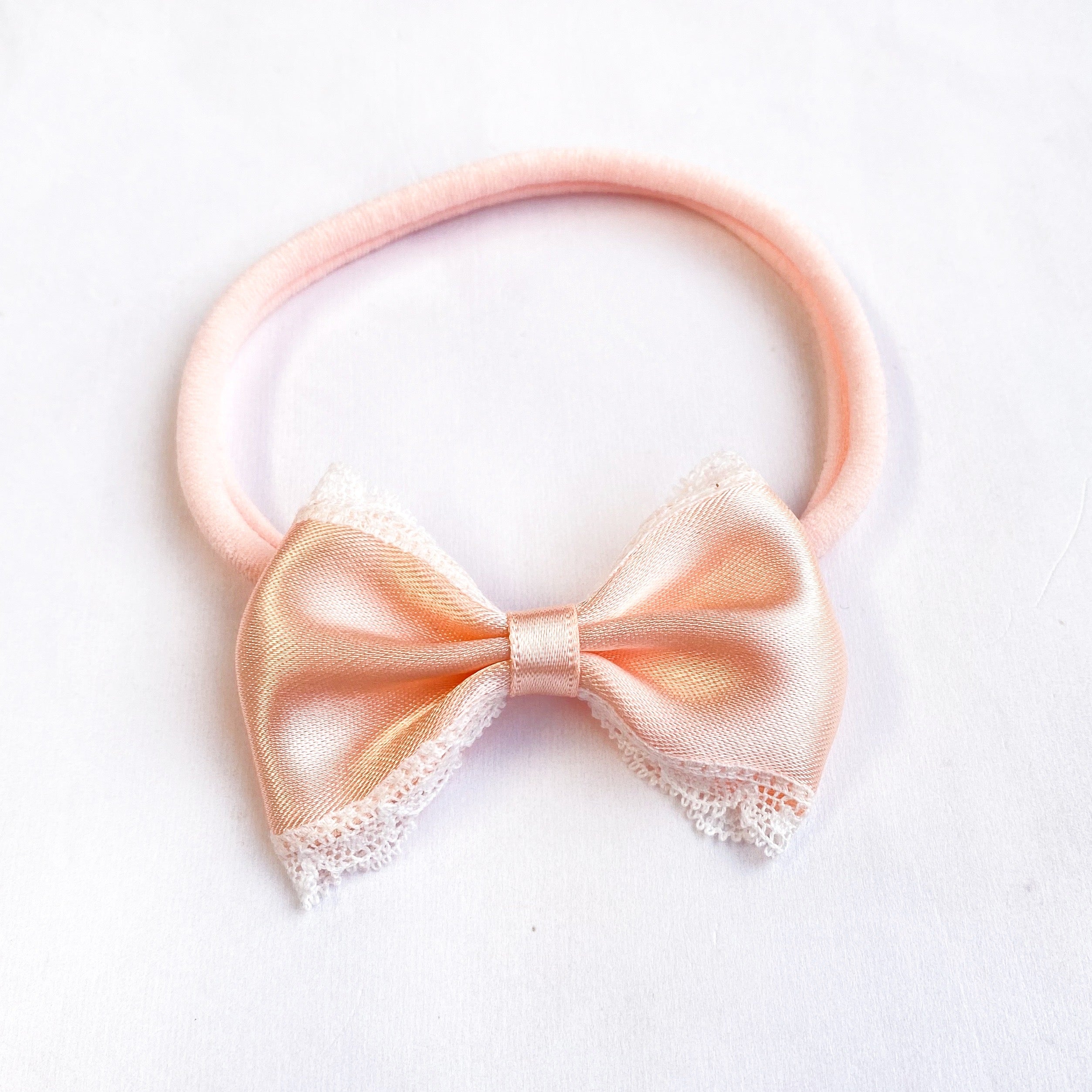 Fleur Frill Satin Baby Bow Headband / Peach Blush