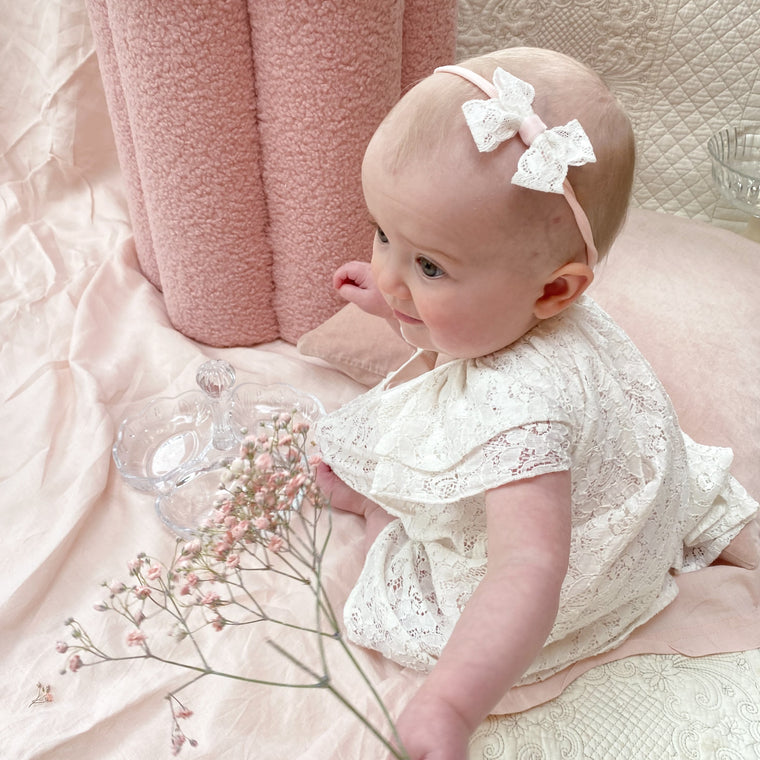 Baby Lace Bow Headband / Grace