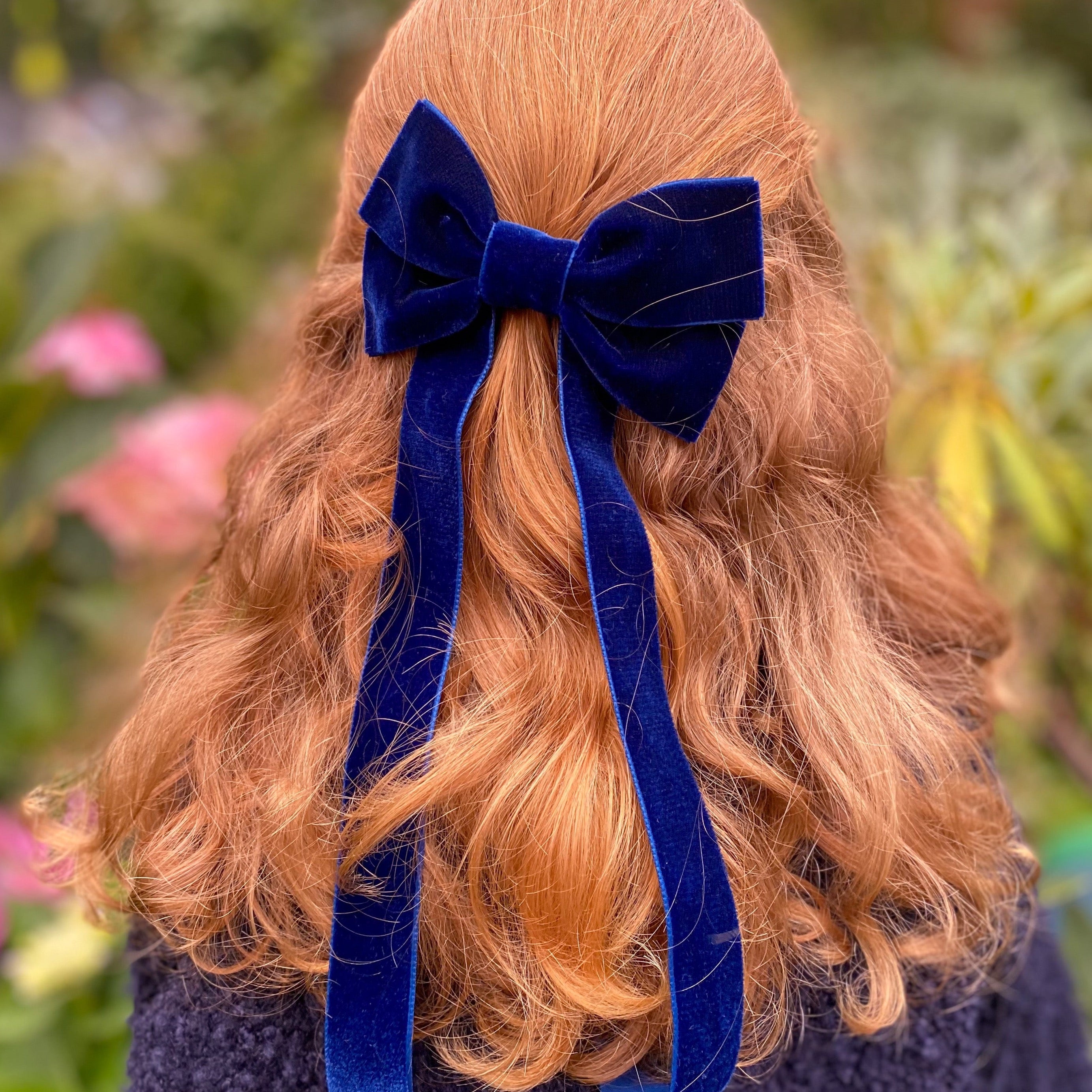 Oversized Velvet Bow Hair Barrette/ NAVY