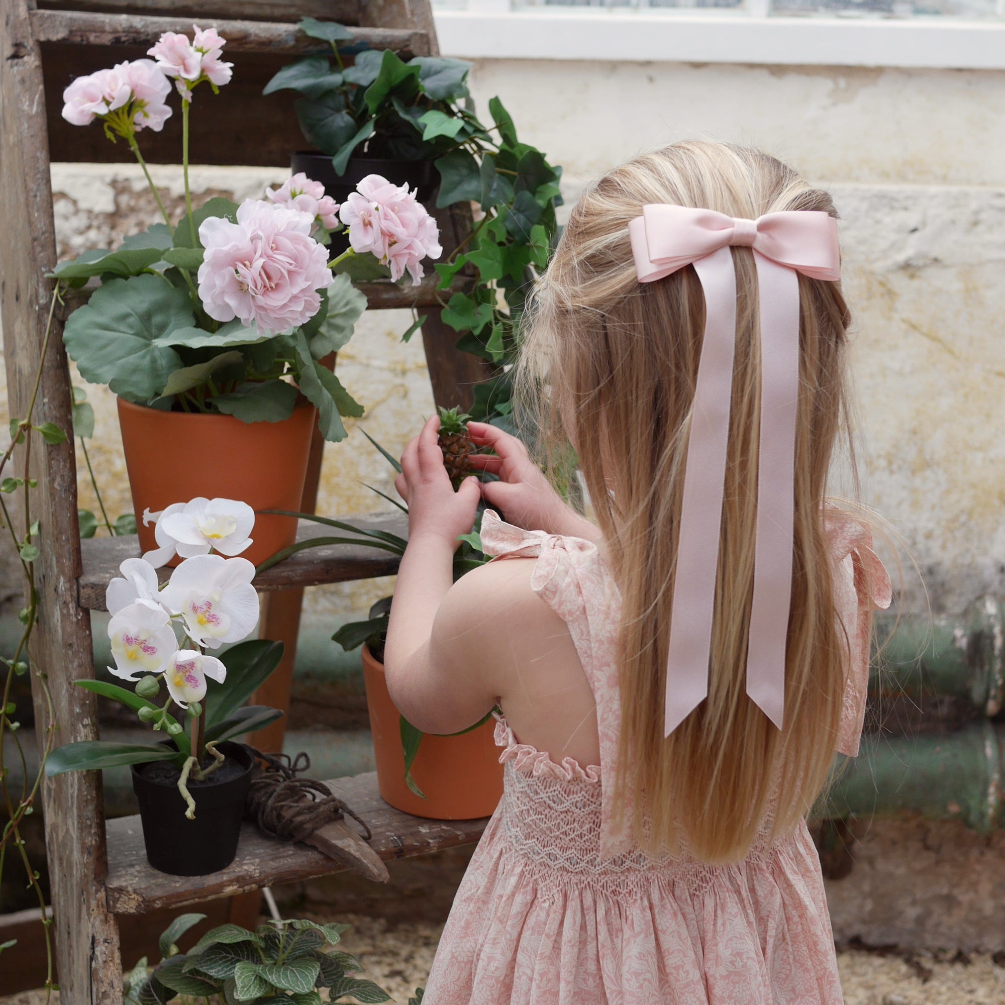 Flower girl bow deals