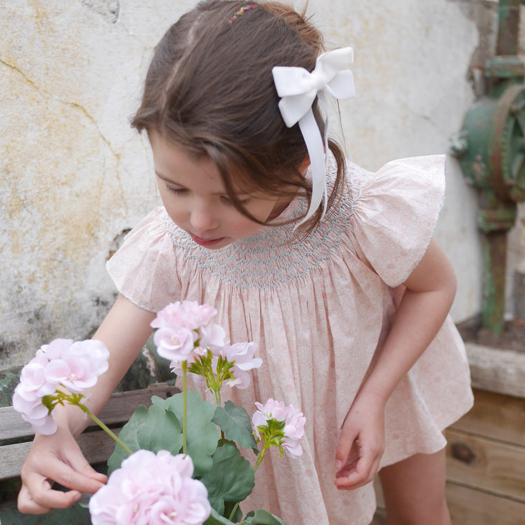 Fable Petite Velvet Bow/ Ivory