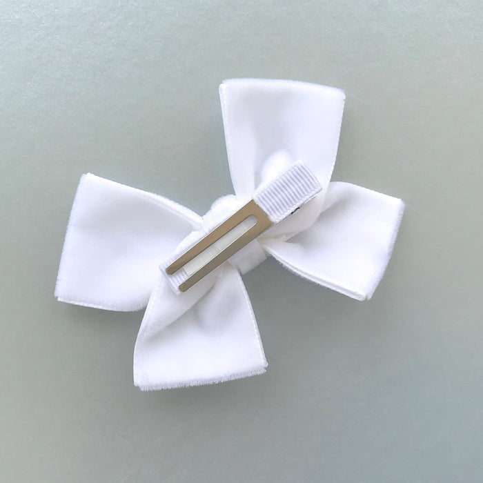 Little Love velvet bow hair clip in Ivory or White, flower girl bow hair clip, large velvet bow uk, ivory velvet hair bow, bow for flower girl, white flower girl bow, Ivory hair bow in velvet, velvet hair bows, flower girl hair accessory, Ivory bow for flower girl, Velvet hair bows,White bow for flower girls hair