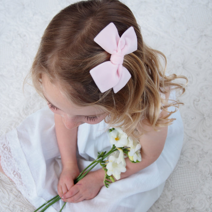 Little Love velvet bow hair clip in Ivory or White, flower girl bow hair clip, large velvet bow uk, ivory velvet hair bow, bow for flower girl, white flower girl bow, Ivory hair bow in velvet, velvet hair bows, flower girl hair accessory, Ivory bow for flower girl, Velvet hair bows,White bow for flower girls hair
