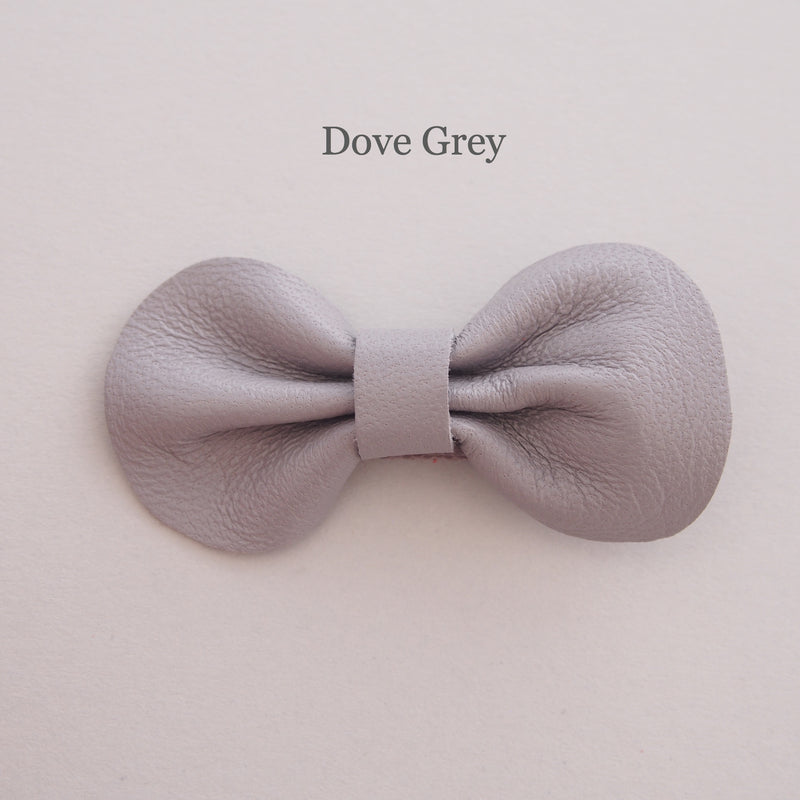 Mini Leather bow hair clip set, grey hair bow clip for toddler, pick your own colour bows, grey bows for babies, bows for toddlers, grey bows for girls, custom bow hair clip colours, baby bow hair clips, Baby hair clips in grey, neutral cloud bows for girls, neutral Toddler hair clips, neutral leather bows, grey baby hair clips, grey hair bows, mini bows in grey for babies and toddlers