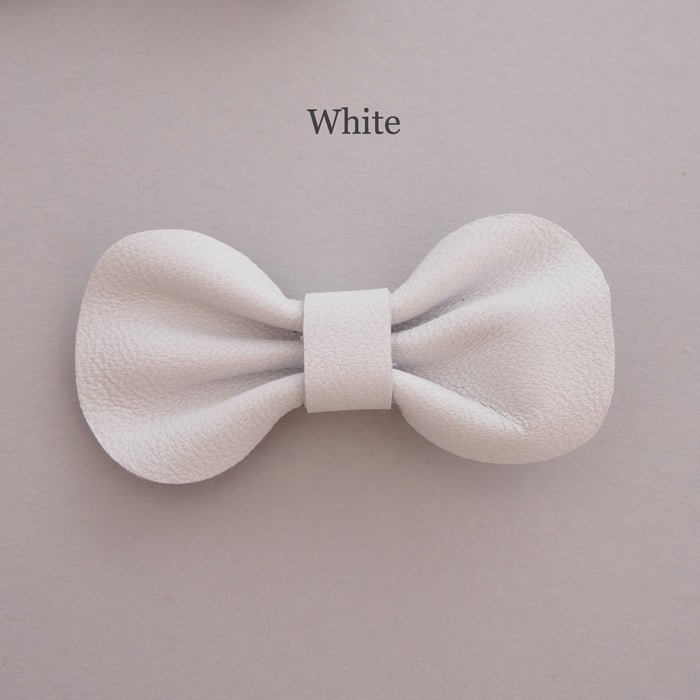 Mini Leather bow hair clip set, white hair bow for toddler, pick your own colour bows, white bows for babies, bows for toddlers, white bows for girls, custom bow hair clip colours, baby bow hair clips, Baby hair clips, Toddler hair clips, white leather bows, white baby hair clips, white hair bows, mini bows in white for babies and toddlers