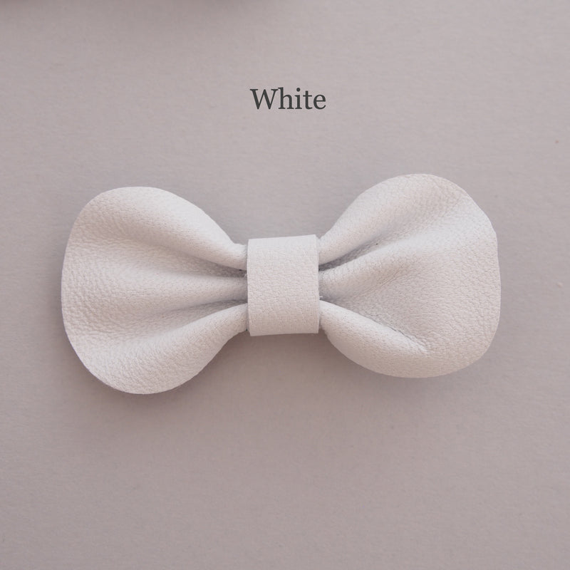 Mini Leather bow hair clip set, white hair bow for toddler, pick your own colour bows, white bows for babies, bows for toddlers, white bows for girls, custom bow hair clip colours, baby bow hair clips, Baby hair clips, Toddler hair clips, white leather bows, white baby hair clips, white hair bows, mini bows in white for babies and toddlers