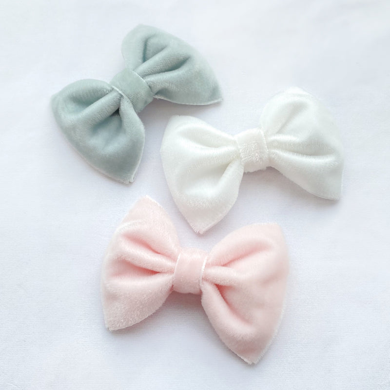 Little Velvet Bow Clip / PASTELS
