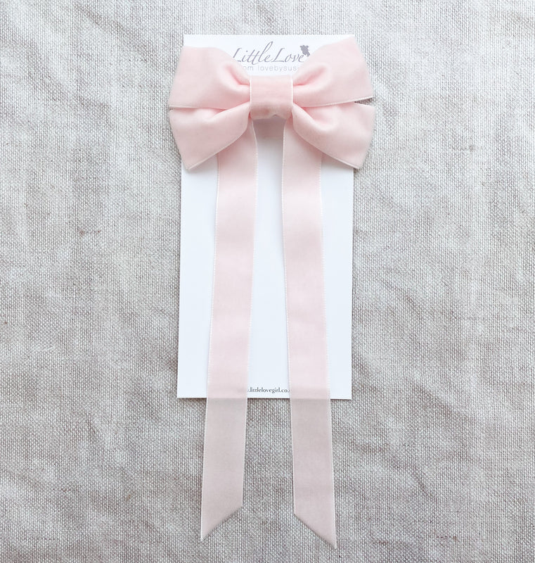 Fable Velvet Bow Barrette in pale pink, Pink Fable bow barrette, flower girl bows, Oversize velvet hair bow, large velvet bow uk, pink velvet bow barrette, hair bow for little  girl, girls wearing hair accessories uk, pink hair bows for little girls 