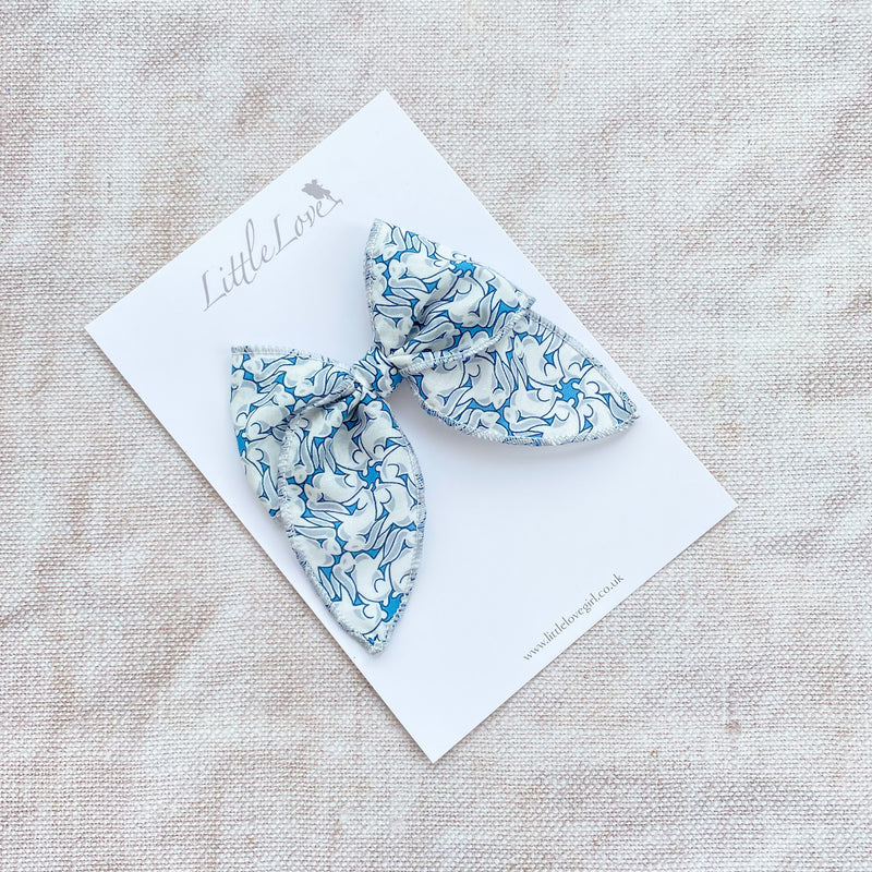 Prairie Bow Petite / Liberty Bunnies