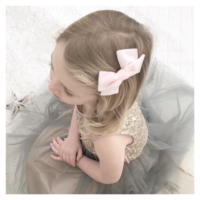 Little Love velvet bow hair clip in Ivory or White, flower girl bow hair clip, large velvet bow uk, ivory velvet hair bow, bow for flower girl, white flower girl bow, Ivory hair bow in velvet, velvet hair bows, flower girl hair accessory, Ivory bow for flower girl, Velvet hair bows,White bow for flower girls hair