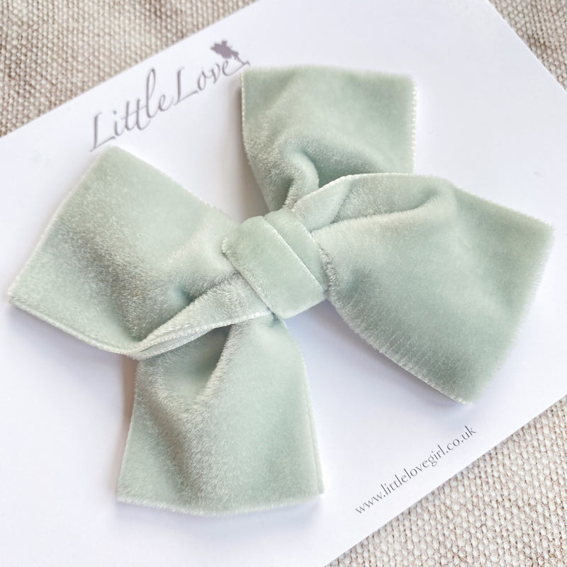 Velvet Bow Hair Clip/ Mist
