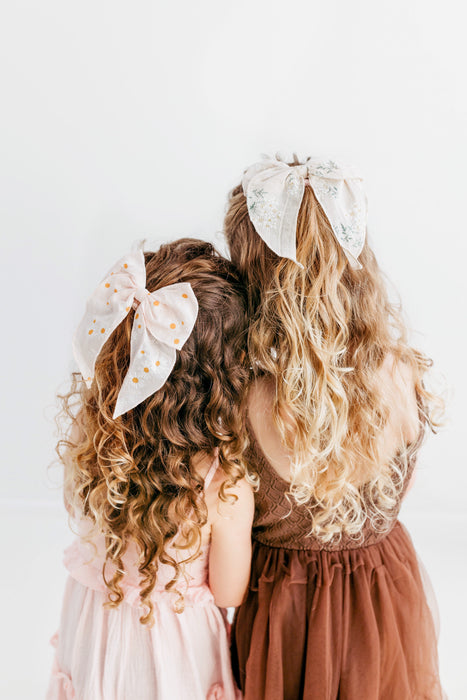Prairie Bow Classic/ IVORY DAISY