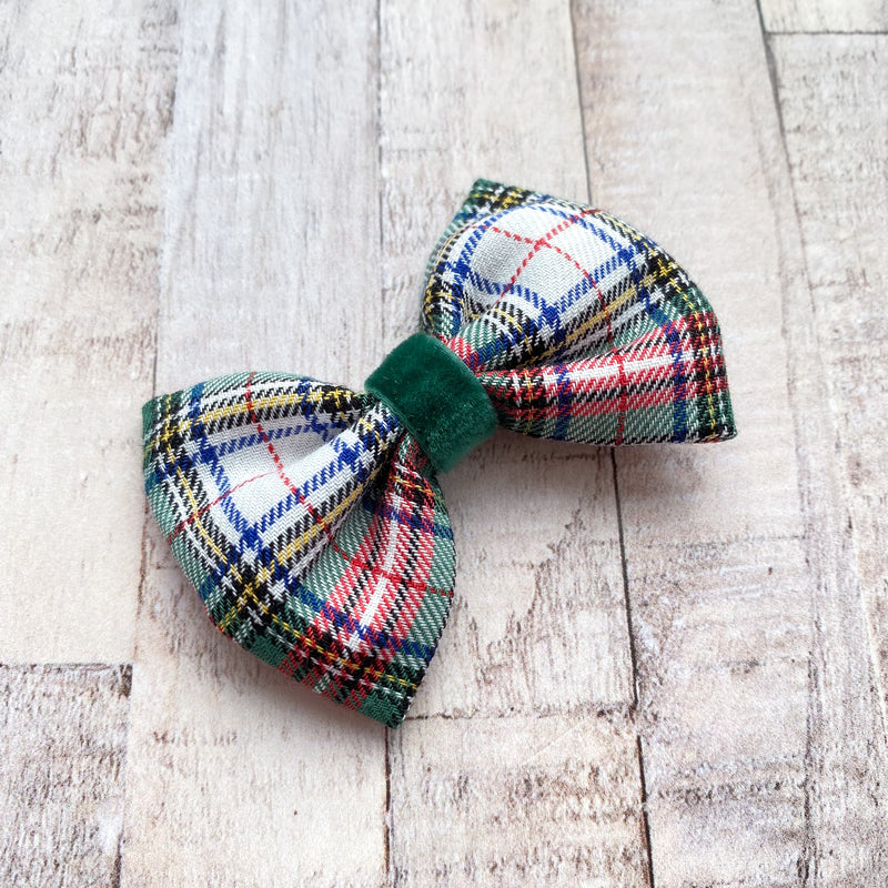 LITTLE Tartan Bow / White & Emerald