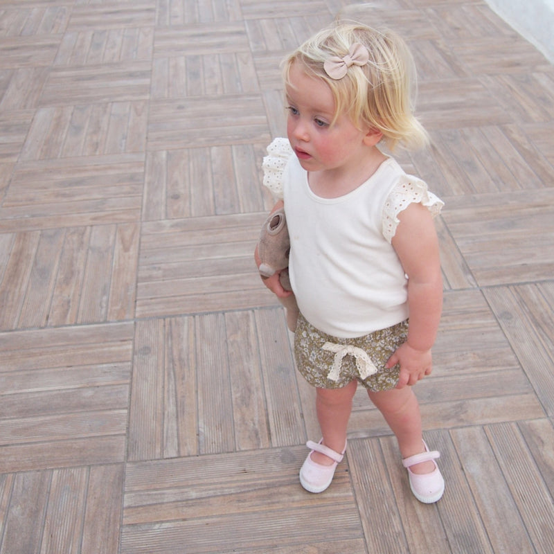 Baby or Toddler neutral set of leather bow hair clips, in pretty neutral colours, Baby Hair Accessories, Baby Hair Clips, Toddler Hair Bows, Leather Bows, rainbow hair clips, rainbow hair bows, neutral leather bows, neutral hair bow clips, neutral rainbow hair clip gift, neutral rainbow gifts for girls