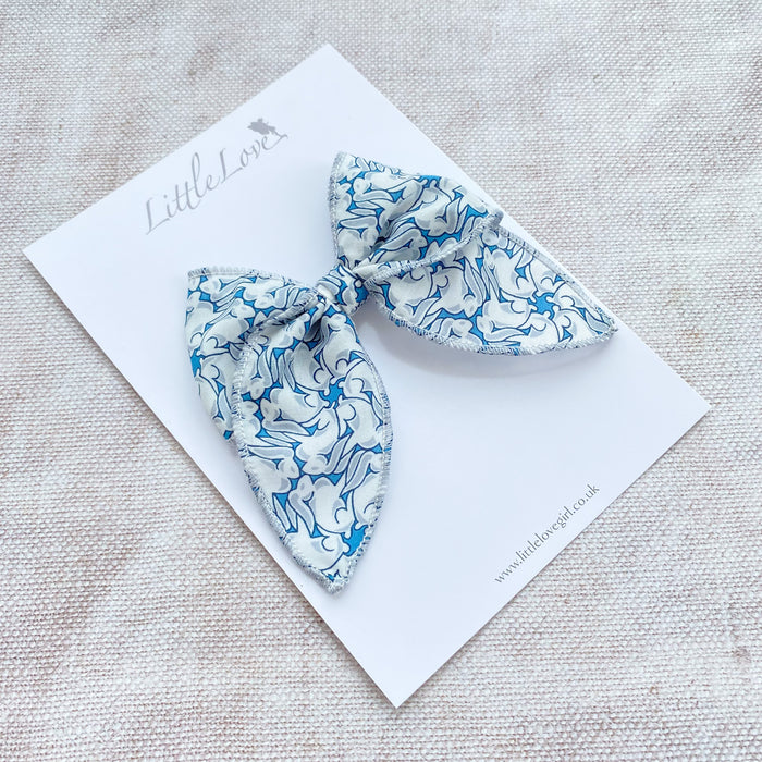 Prairie Bow Petite / Liberty Bunnies