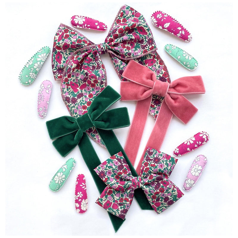 Fable Petite Velvet Bow/ BERRY