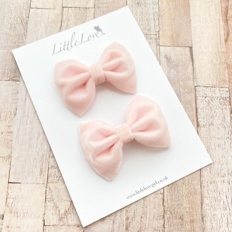 Little Velvet Bow Clip / PASTELS