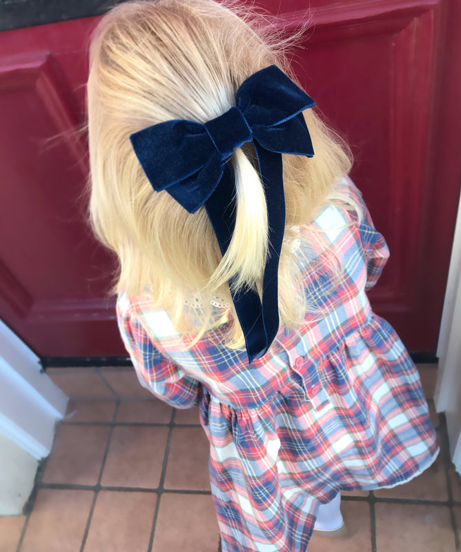 Oversized Velvet Bow Hair Barrette/ NAVY