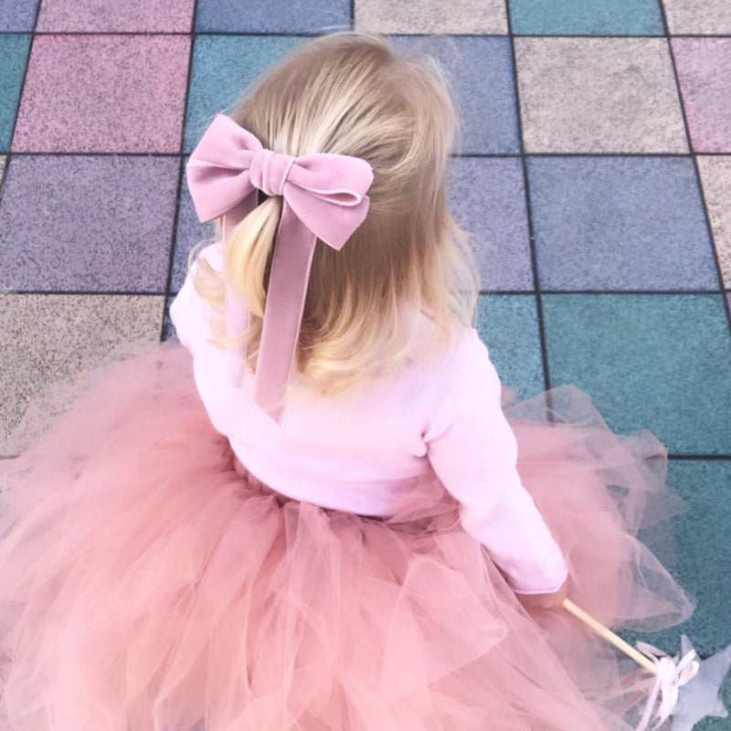 Little Love velvet bow hair clip in pink or ivory, flower girl bow hair clip, large velvet bow uk, ivory velvet hair bow, bow for flower girl, pink flower girl bow, flower girl hair accessories uk, uk flower girl accessory, Pink velvet hairbow, blush pink velvet hairbow, velvet bow barrette, toddler flower girl, tutu skiry, blush wedding inspo